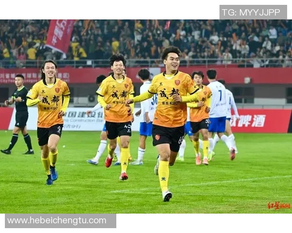 成都足球队在联赛中的节奏表现分析与未来展望